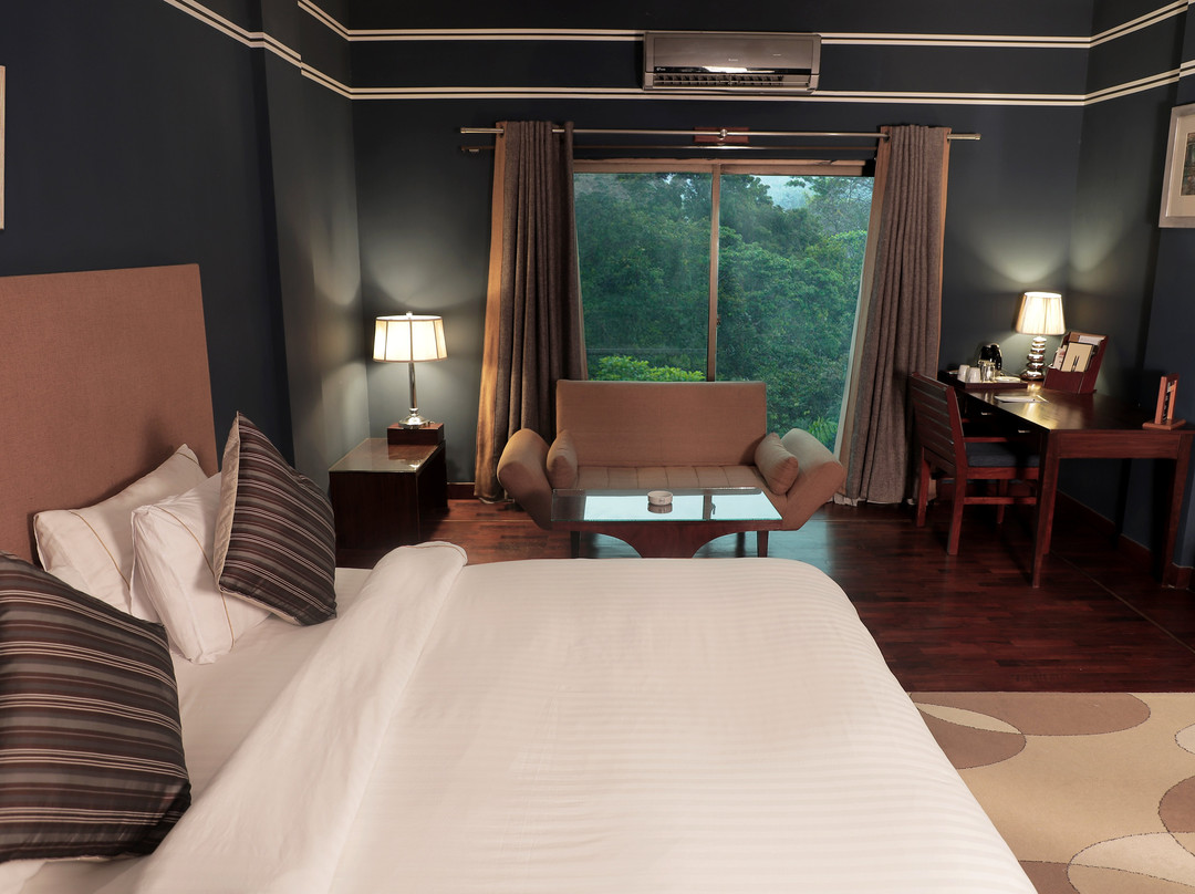 瑞斯登西酒店主图