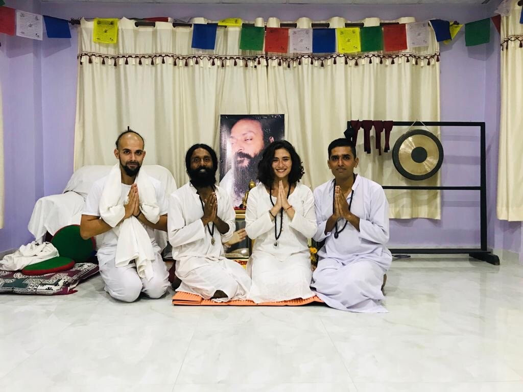 Osho Divine Home Stay主图