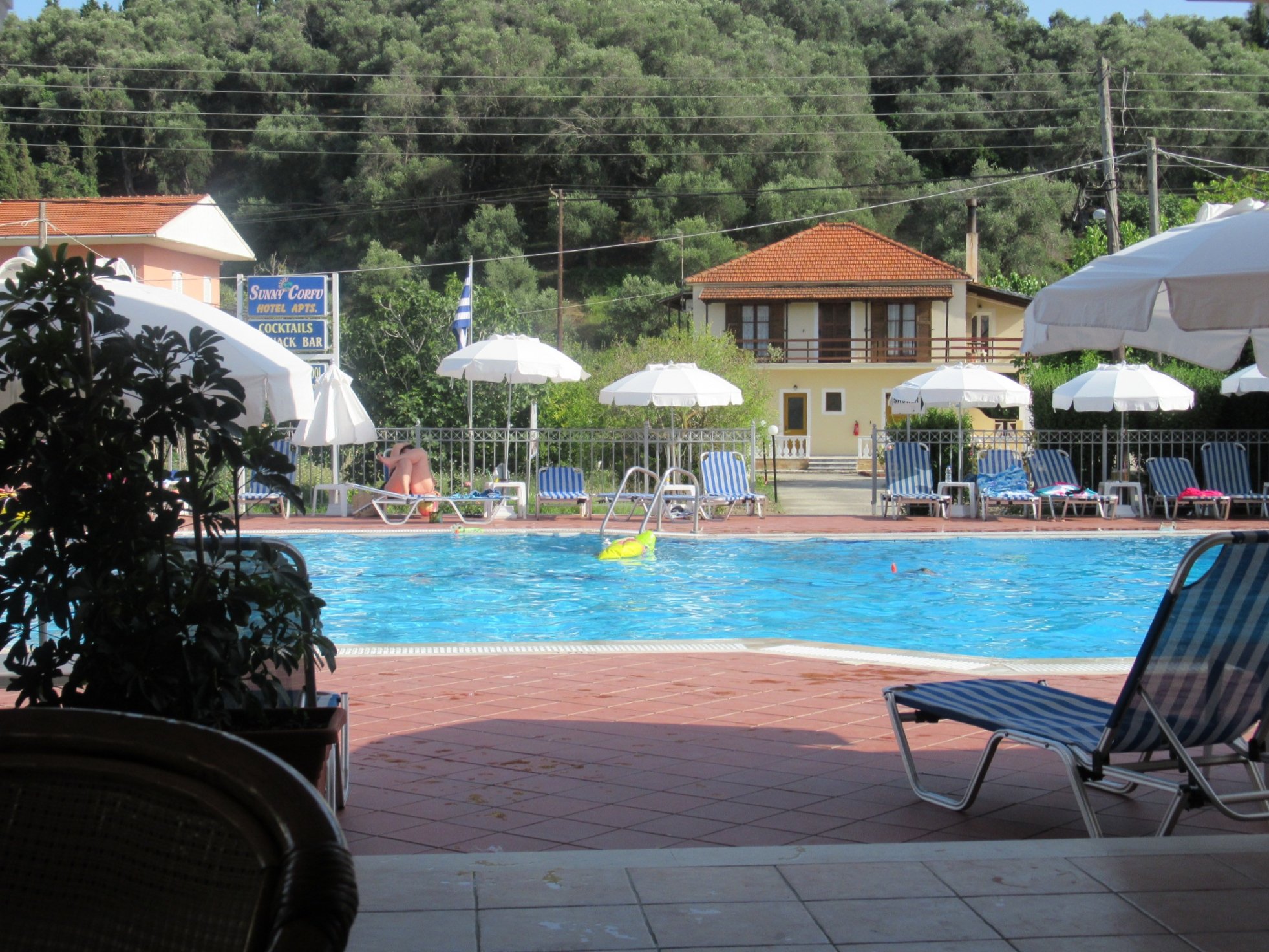 Sunny Corfu Apartments-泳池