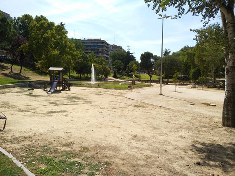 Parque Andalucia-莫斯托莱斯必去景点