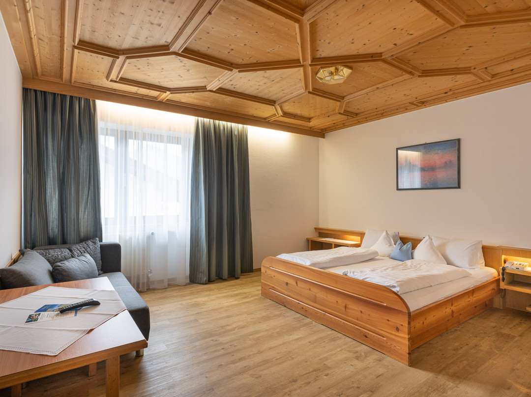 Hotel Angerer - Bushotel主图