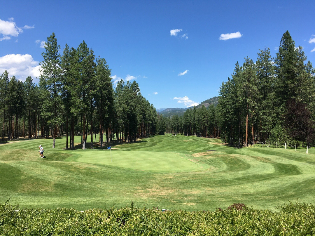 Christina Lake Golf Club景点图片