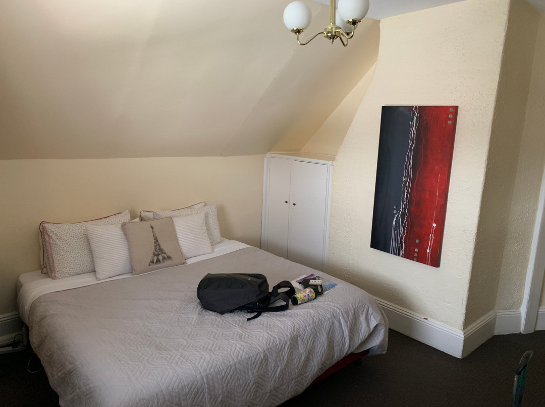 喵喵汽车旅馆主图