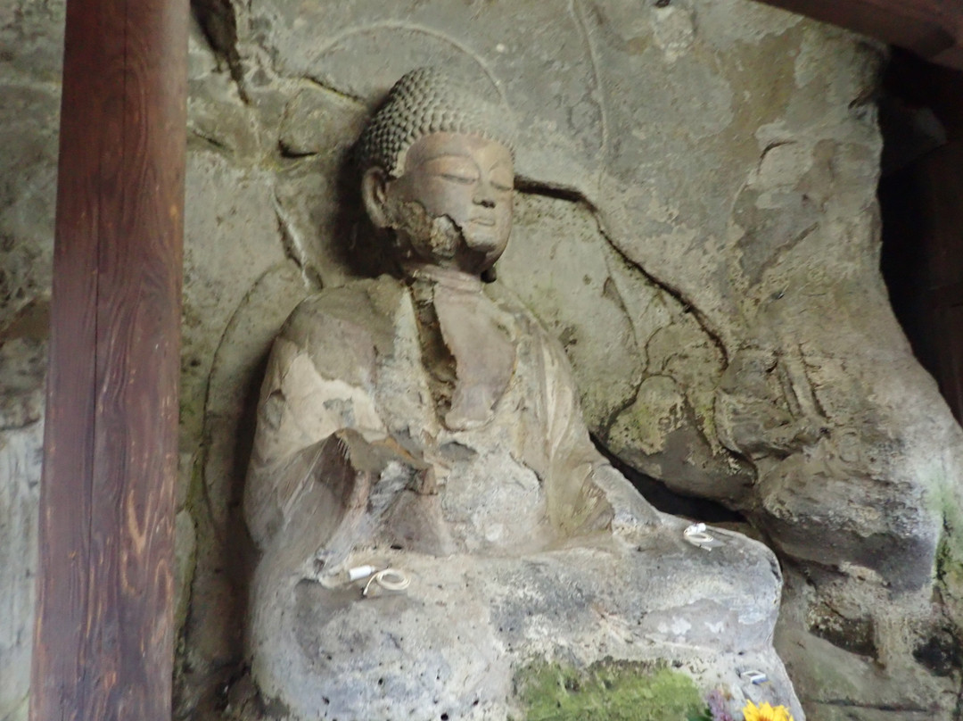 Oita Motomachi Stone Budda-大分市必去景点