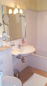 Privathotel Zur Freystatt am Wasserschloss - Hotel Garni & Pension主图