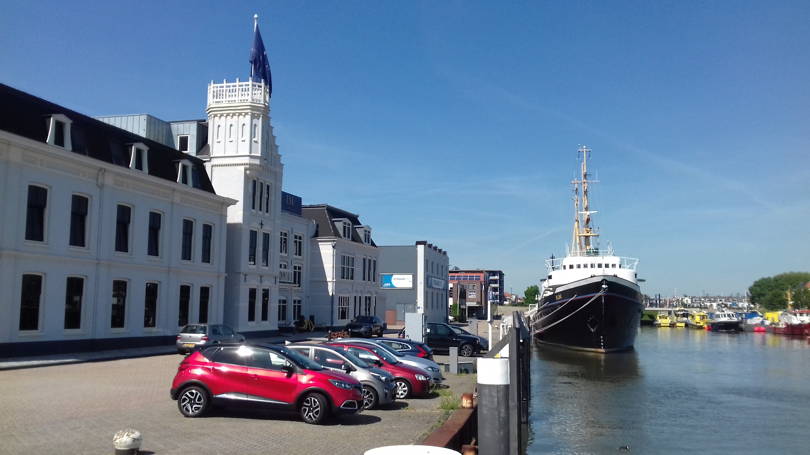 Hotel Maassluis-浴室