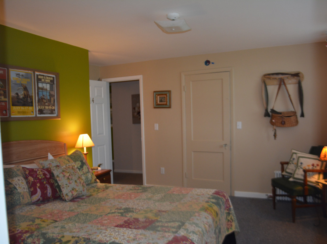 Chateau Country Inn主图