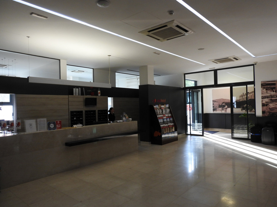 City Hotel Mostar主图