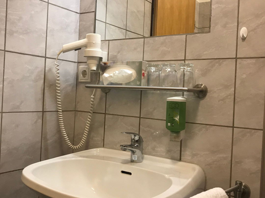 Schwalbennest, Zum主图