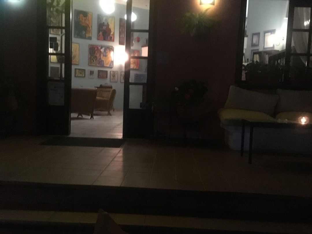 阿蒙花园酒店主图