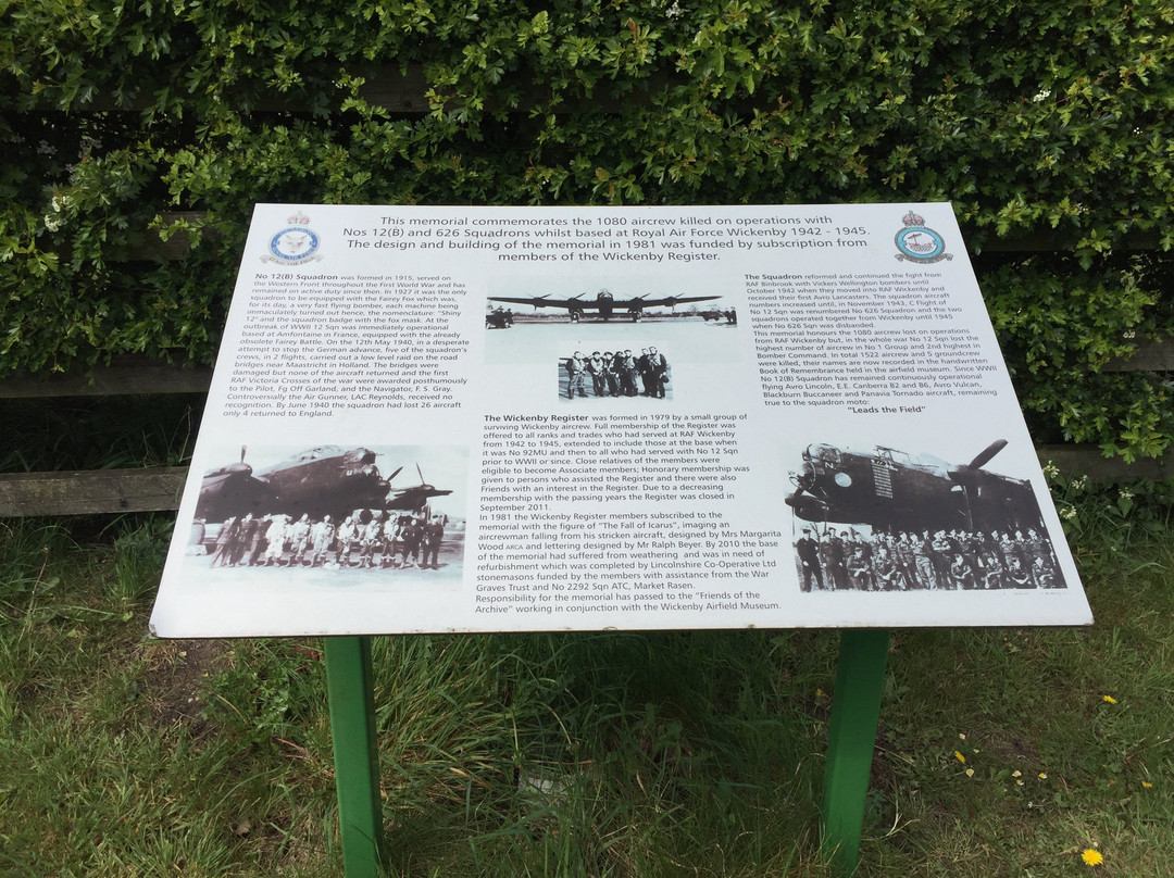 Memorial to 12 Squadron and 626 Squadron of RAF Wickenby景点图片