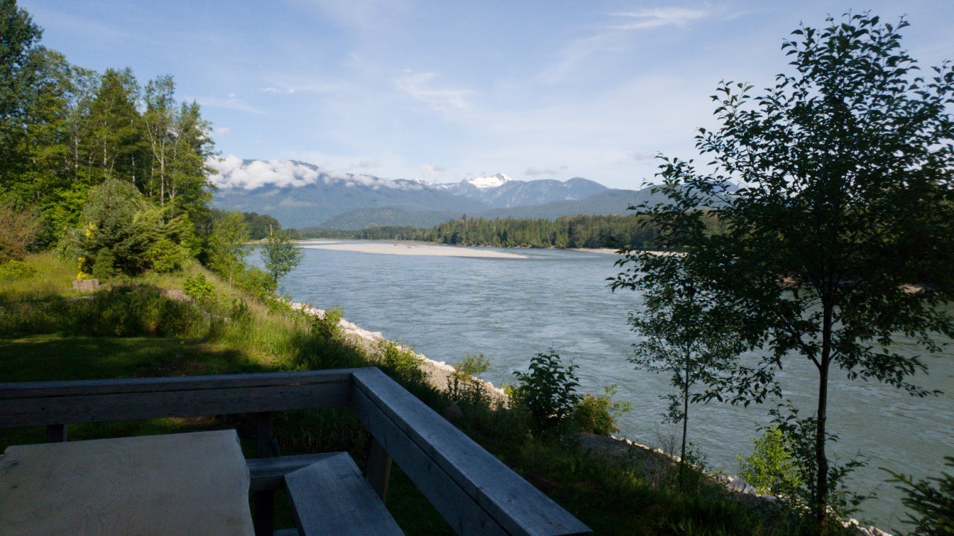 Skeena River House Bed & Breakfast-官方
