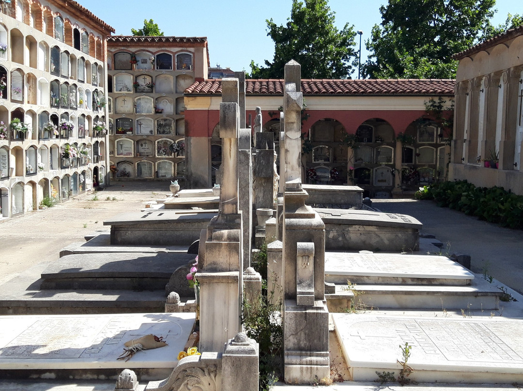 Cementiri Vell d'Igualada-伊瓜拉达必去景点
