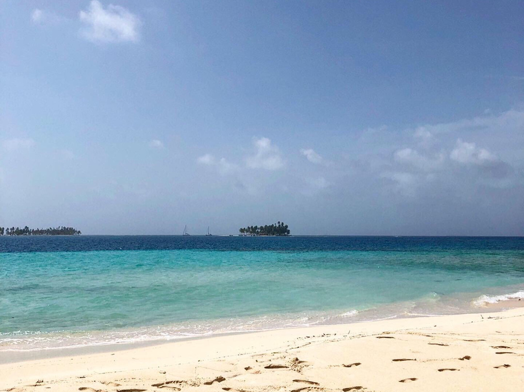 Isla Pelicano景点图片