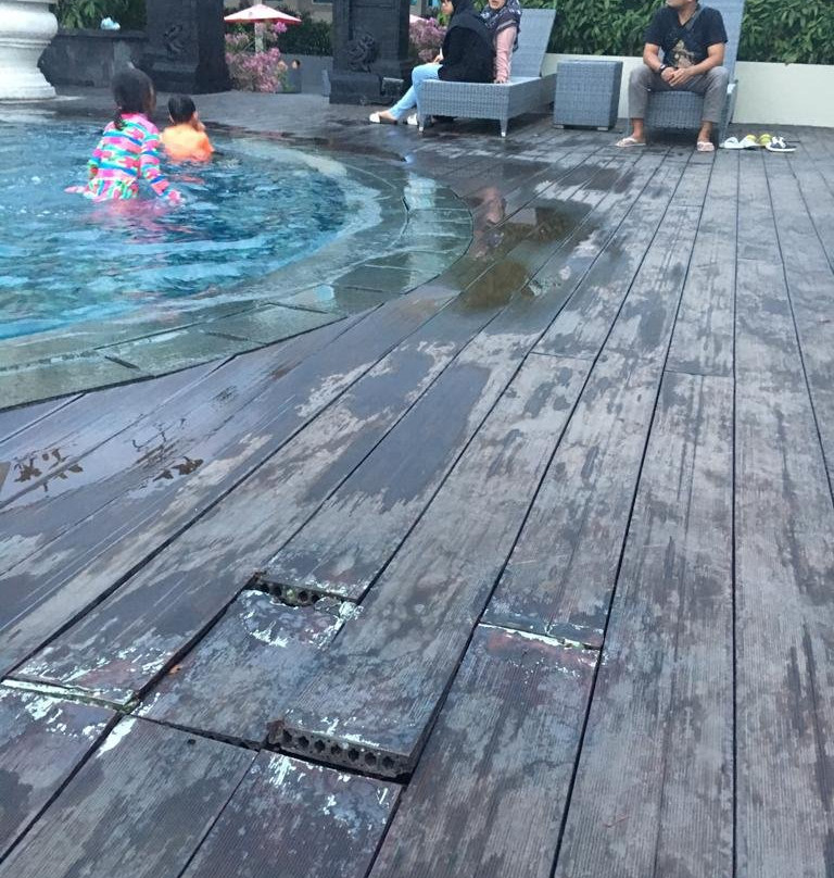 宜必思日惹阿迪苏西比托酒店主图