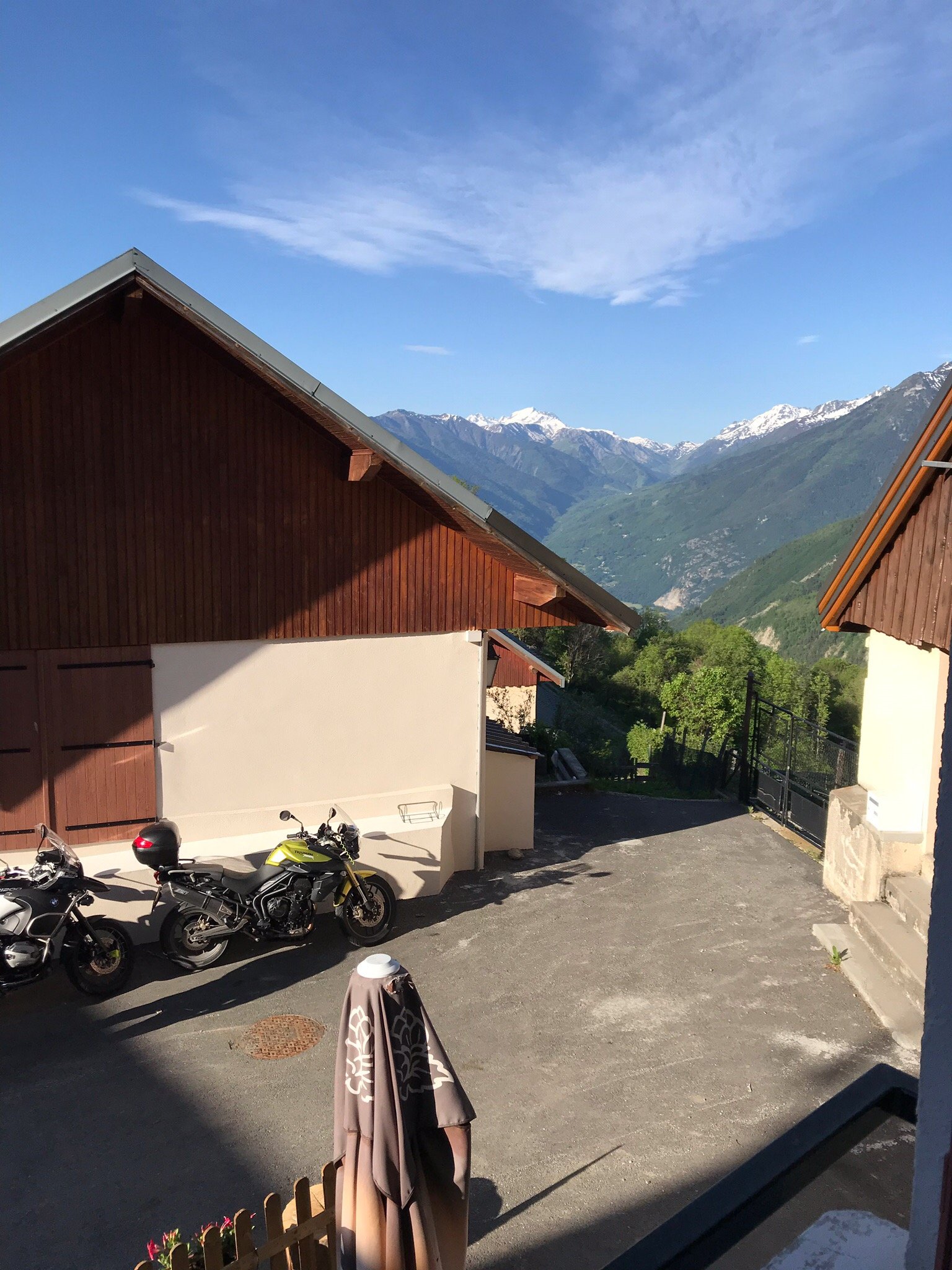 Chalet le 1200-官方