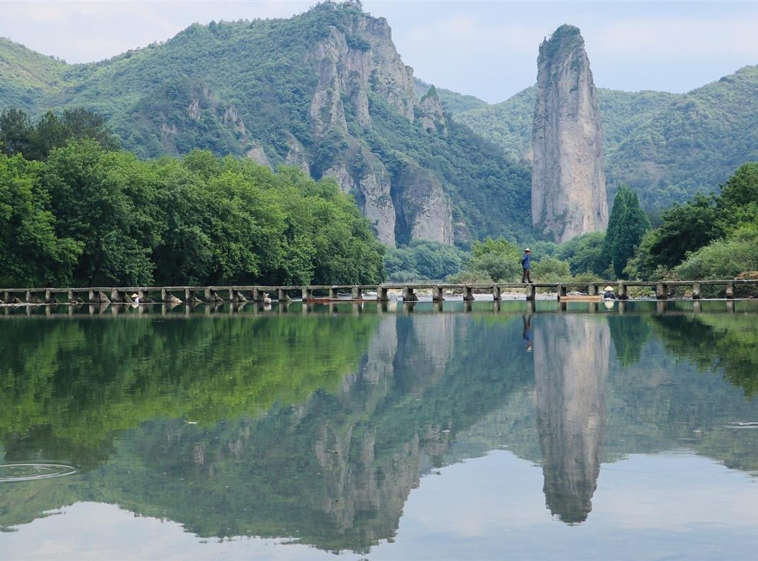 仙都鼎湖峰-缙云县必去景点