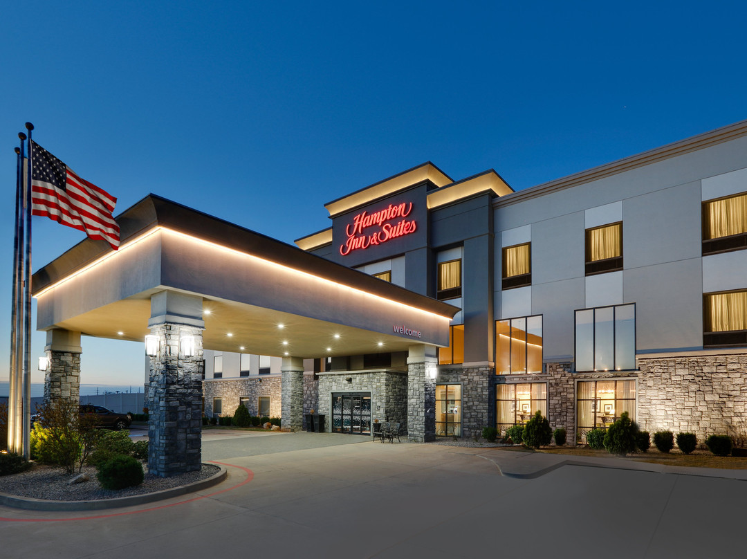 Hampton Inn & Suites Childress主图