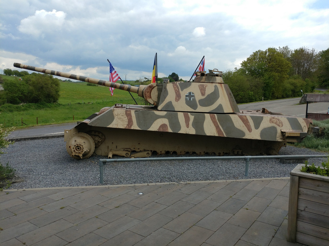 Panther Tank Monument-Celles必去景点