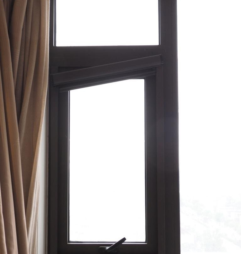 新东苑大酒店主图