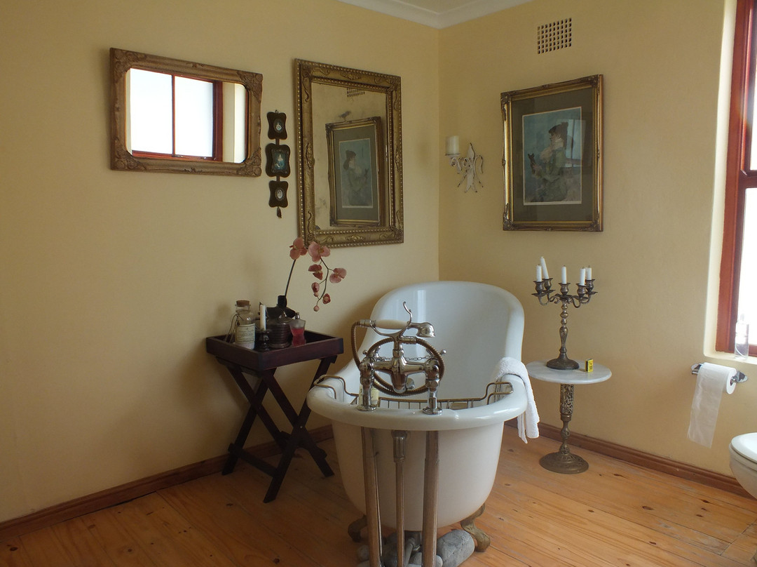 Goblin's Creek Manor House主图