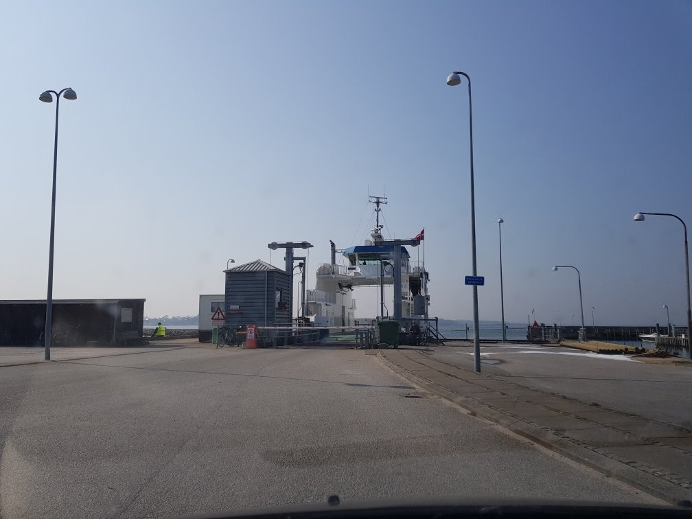 Aaroe ferry