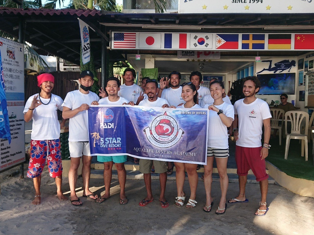 Aqualife Divers Academy-长滩岛必去景点