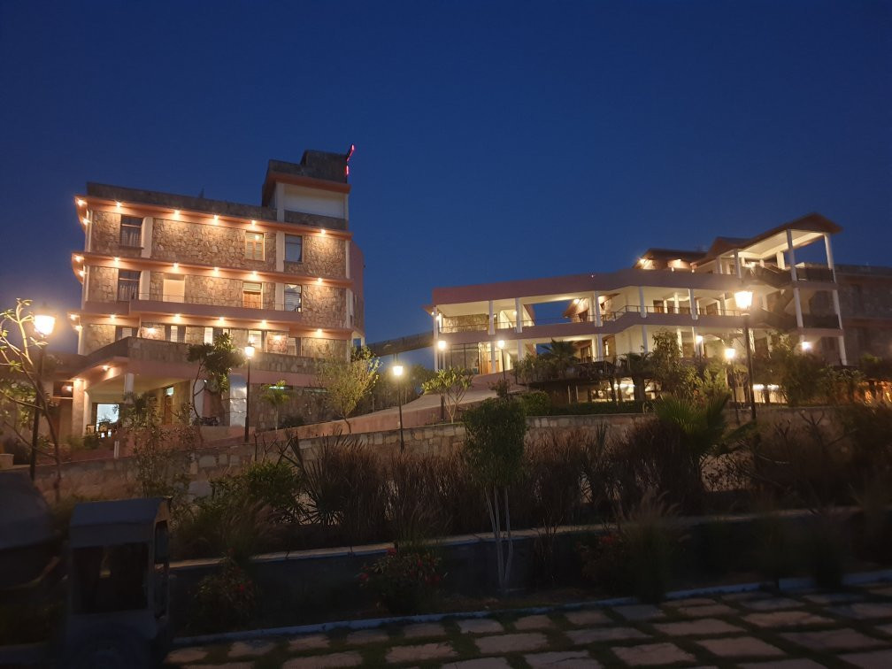 Palm Valley Svasti Resort主图