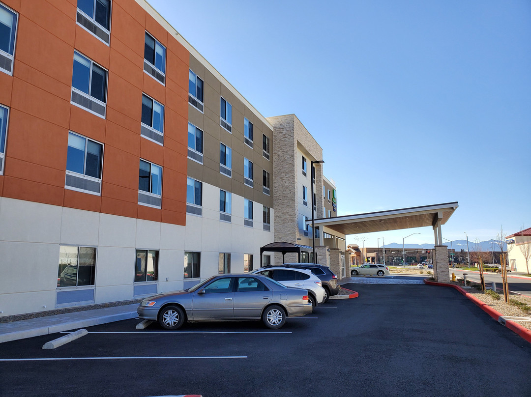 Holiday Inn Express & Suites Medford By IHG主图