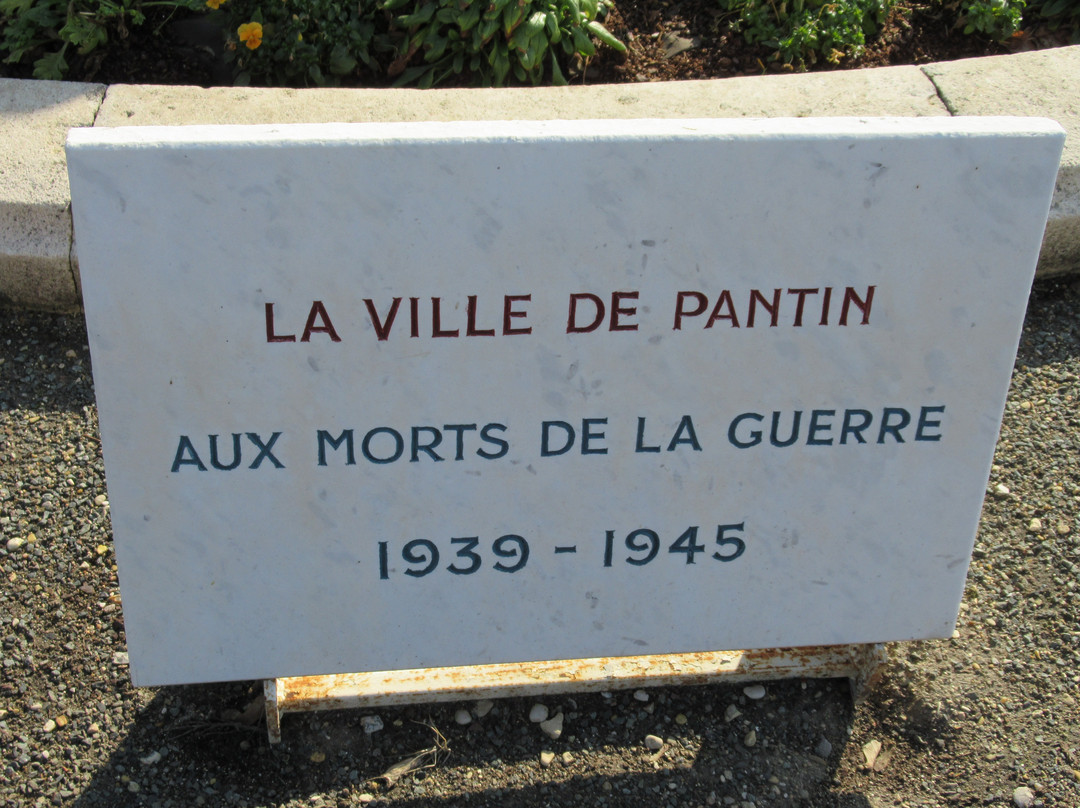 Monument aux Morts-庞坦必去景点