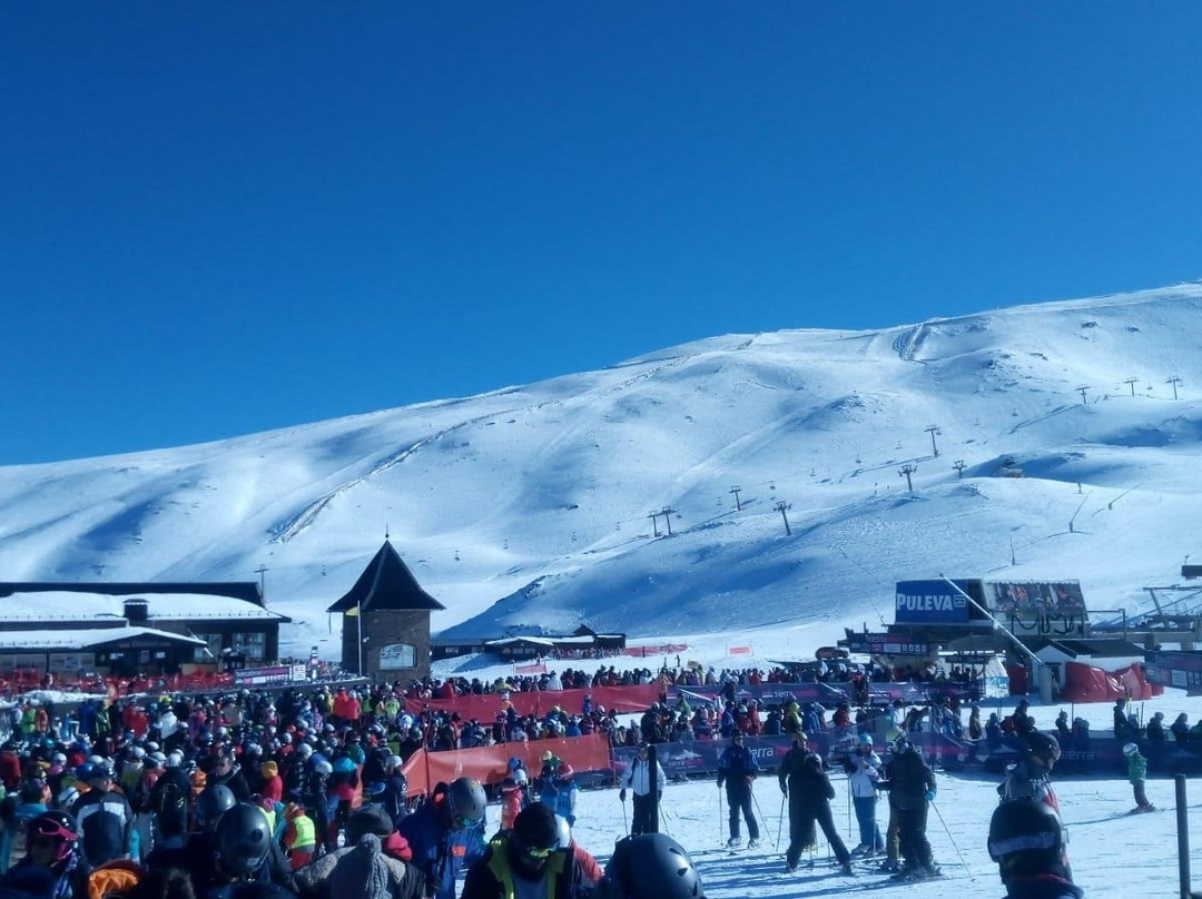 Escuela y Rental Blanca Nieve Sierra Nevada Esqui & Snowboard ​景点图片