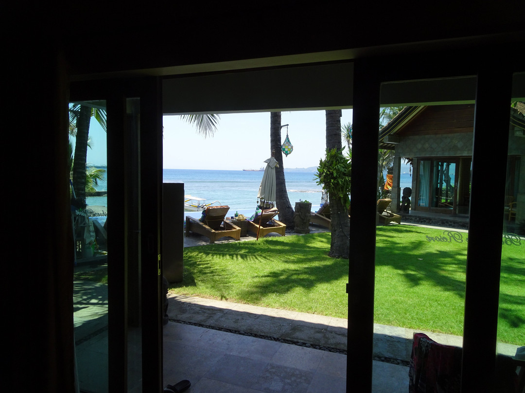 Bayshore Villas Candi Dasa主图