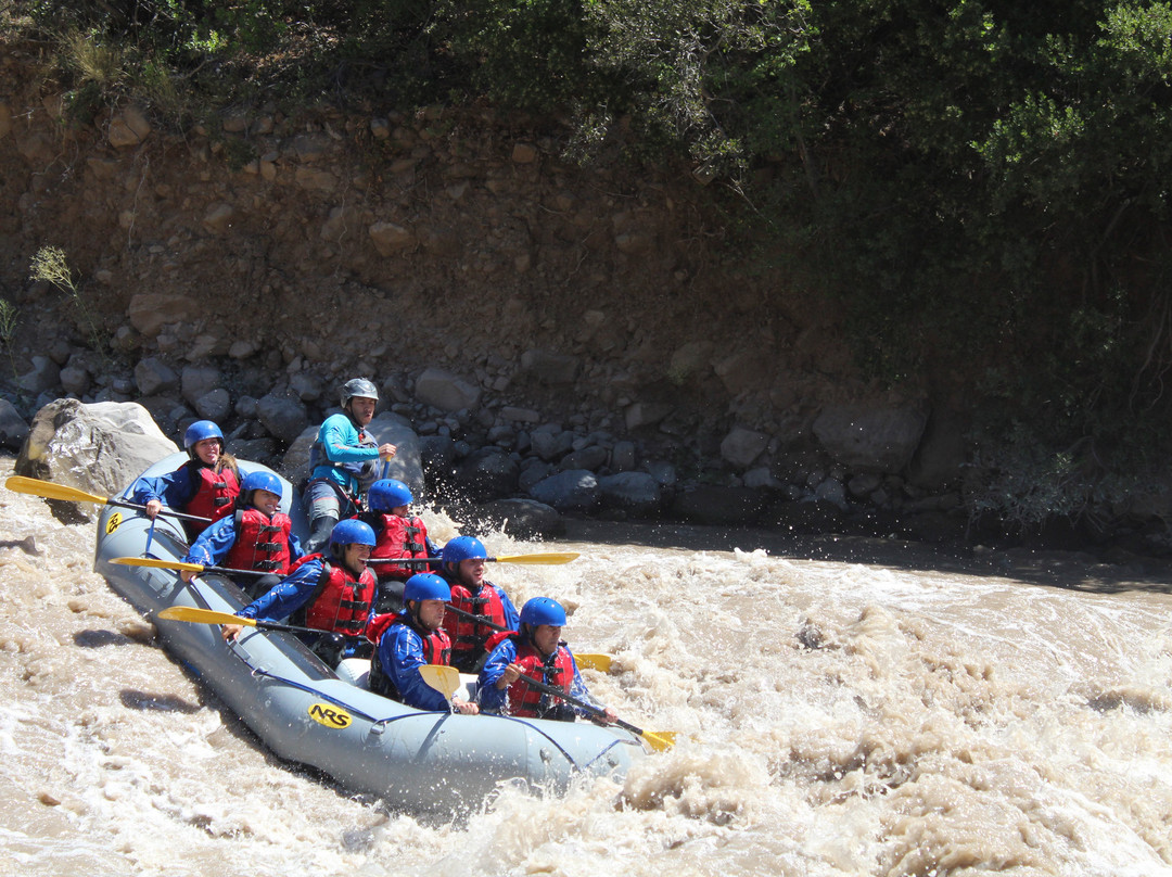 Street Dog Adventure Travel-圣若泽迈坡必去景点