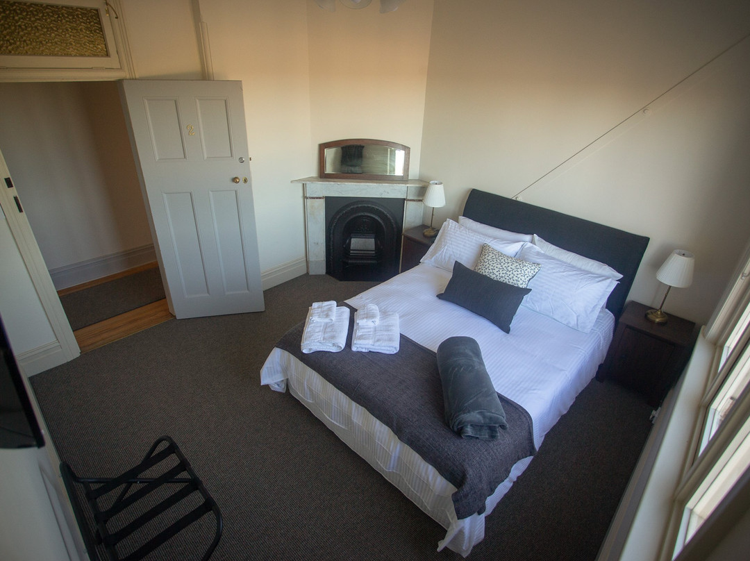 Helensburgh Hotel主图