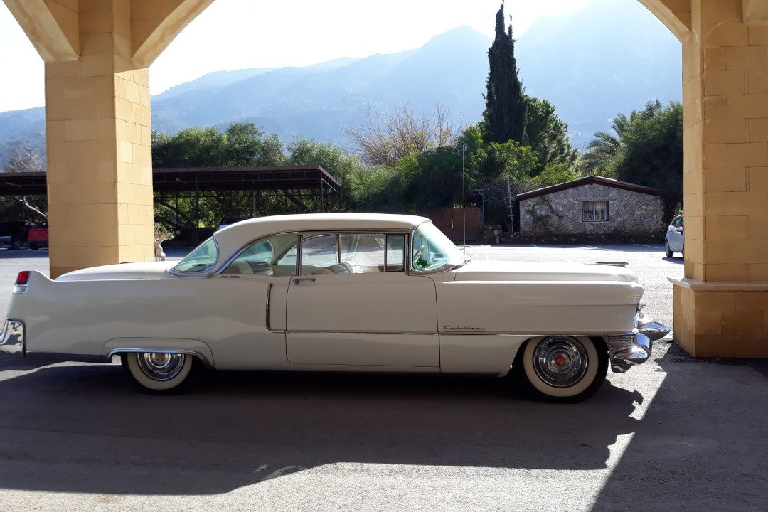 Le Chateau Lambousa Hotel主图