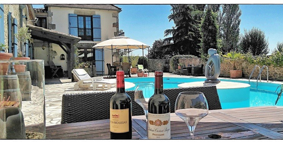 Luxe B&B Maison á Votre santé, in Bordeaux Wine Region