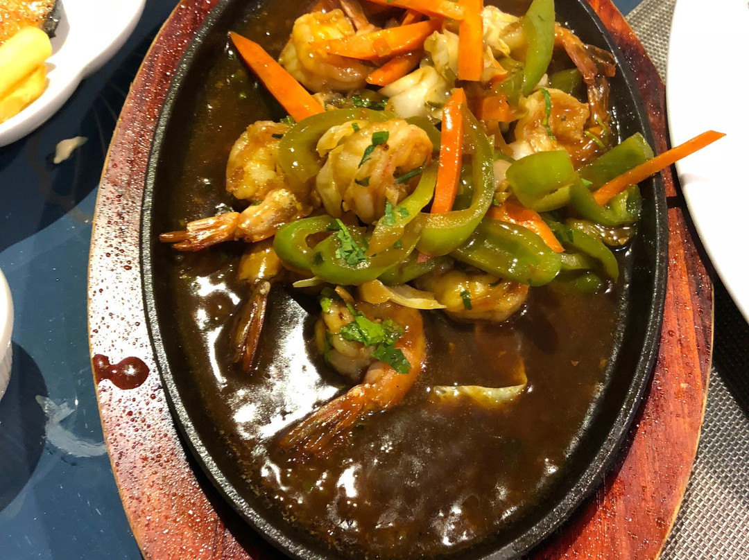 Al Mahar Addahabi Fish Restaurant