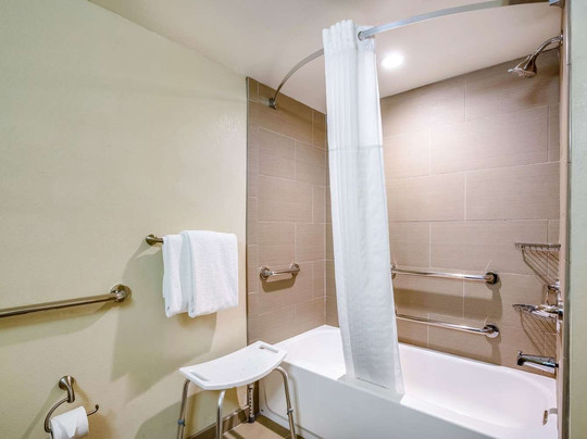 Comfort Inn Newport News - Hampton I-64主图