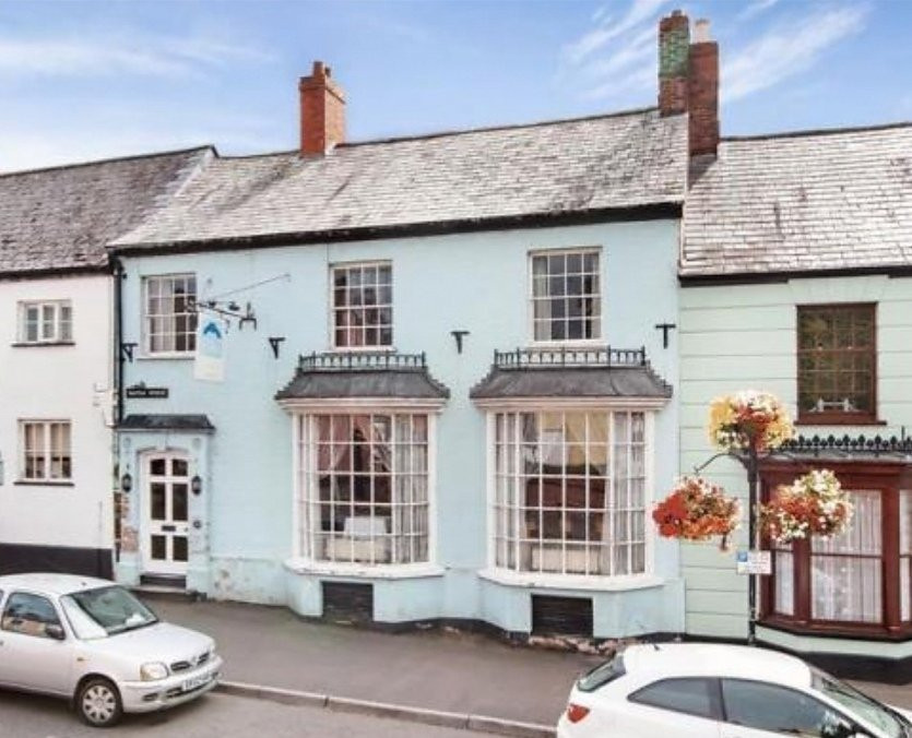 The Blue Mantle Guesthouse主图