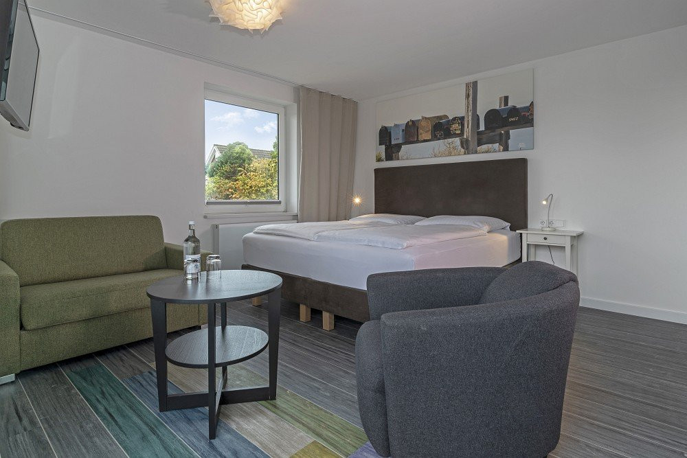 Beach Hotel California主图