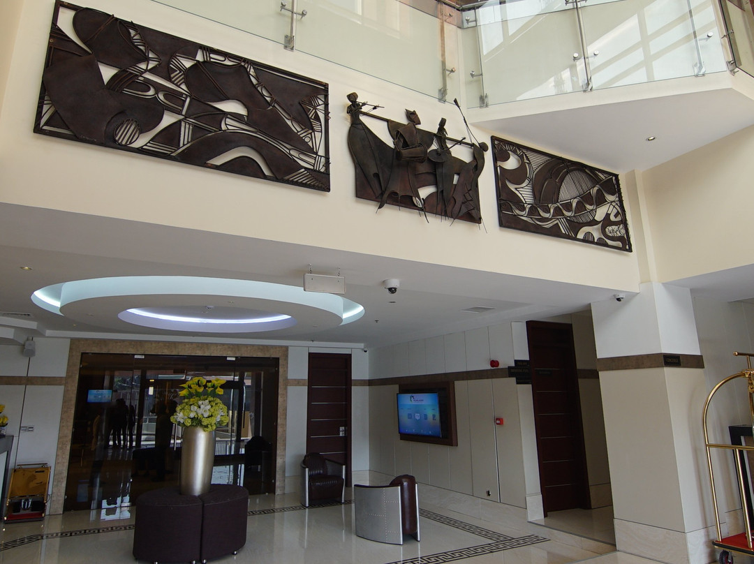 Pearlwort Hotel and Suites主图