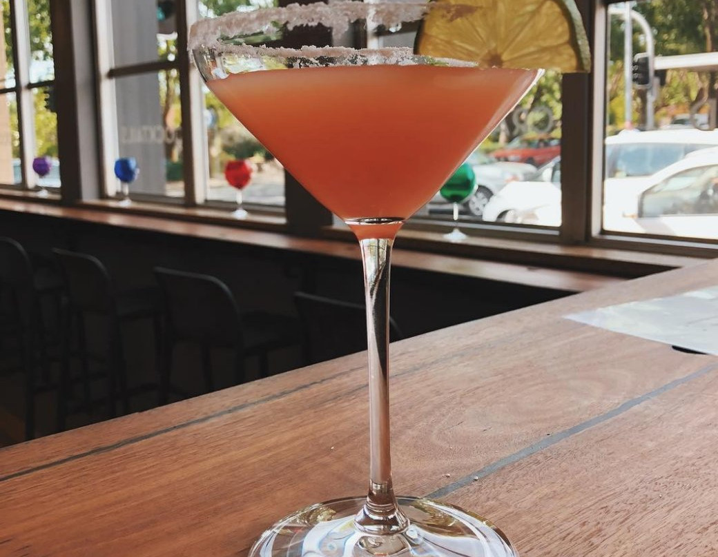 Wine Mosaic Lounge-Moss Vale必去景点