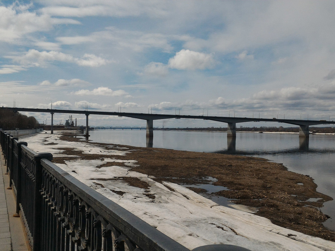 River Kamy Embankment-彼尔姆必去景点