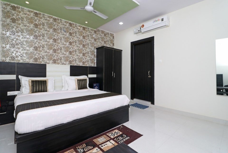 10133 Hotel Rama Grand HS主图