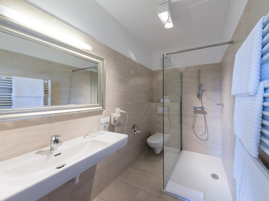 费尔德巴赫酒店住宿-Pfeiler's Burgerstuberl Hotel