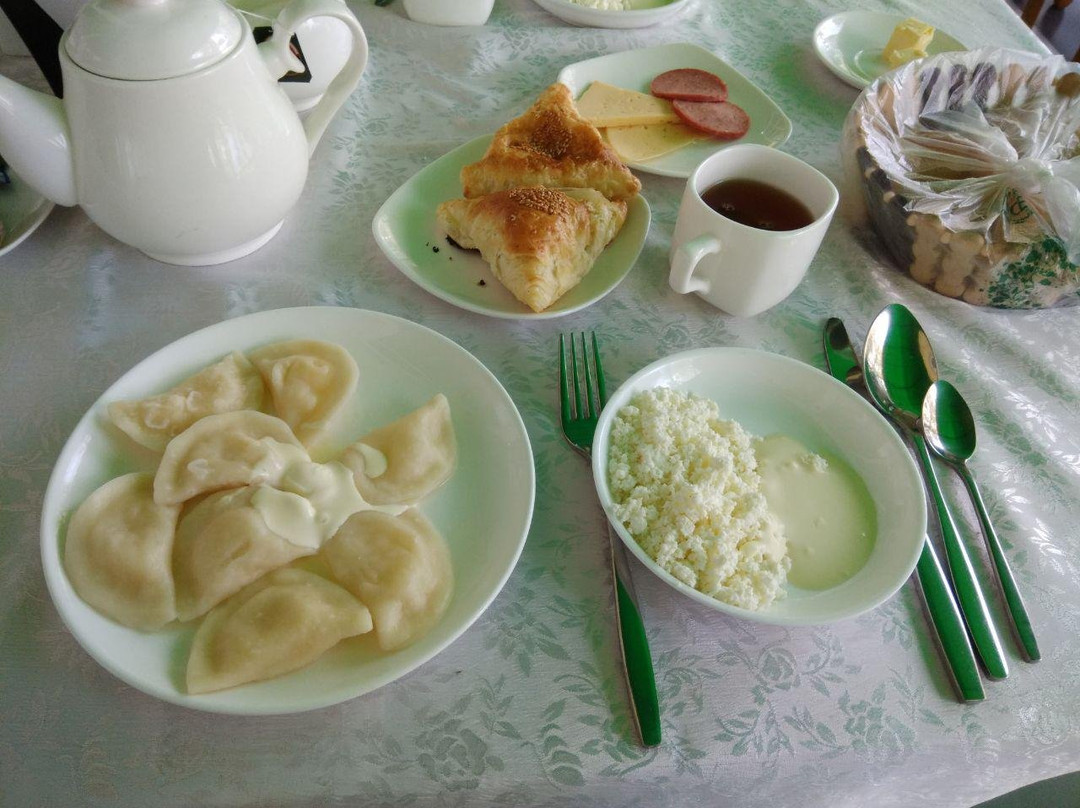 Tri Korony主图
