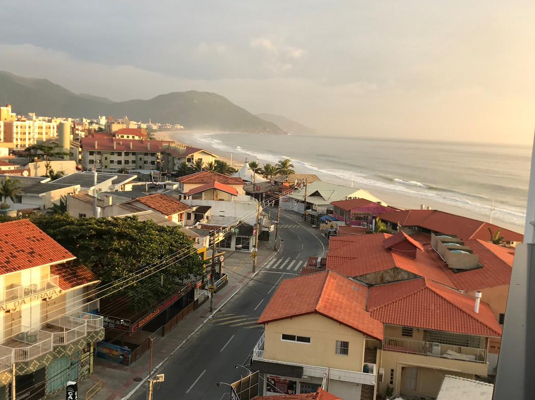 Ingleses Praia Hotel主图