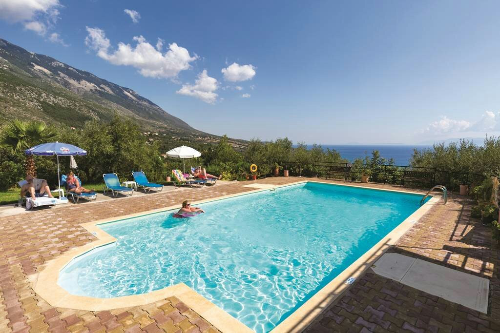 Kerasia Studios主图