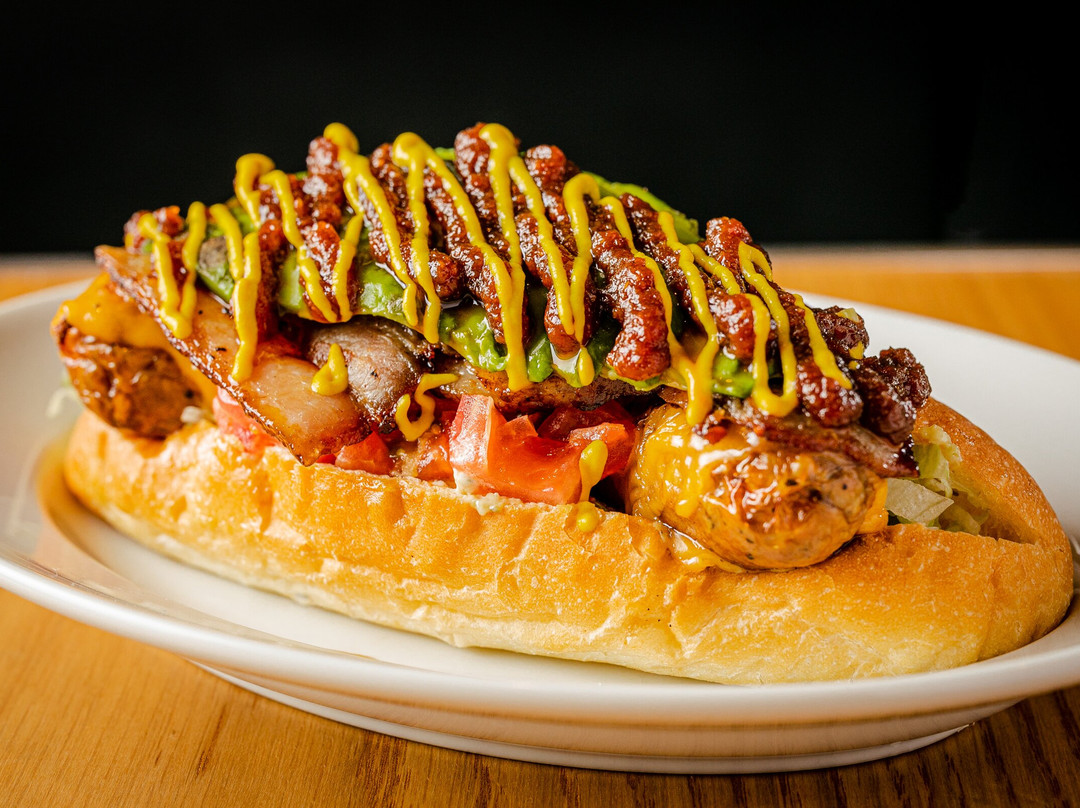 SKOOKUM HOTDOG DINER