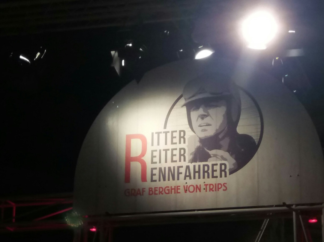 Villa Trips - Museum fuer Rennsportgeschite-科蓬必去景点